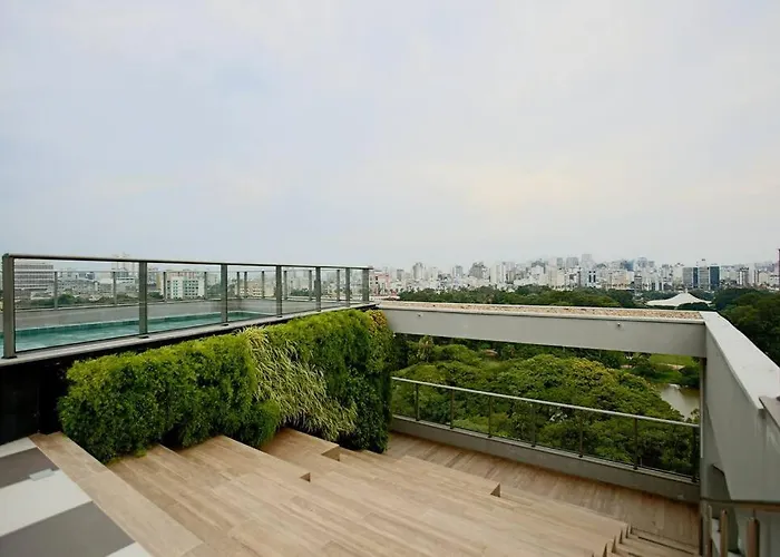 Estúdio Frente Parque Da Redenção Com Vista E Piscina *